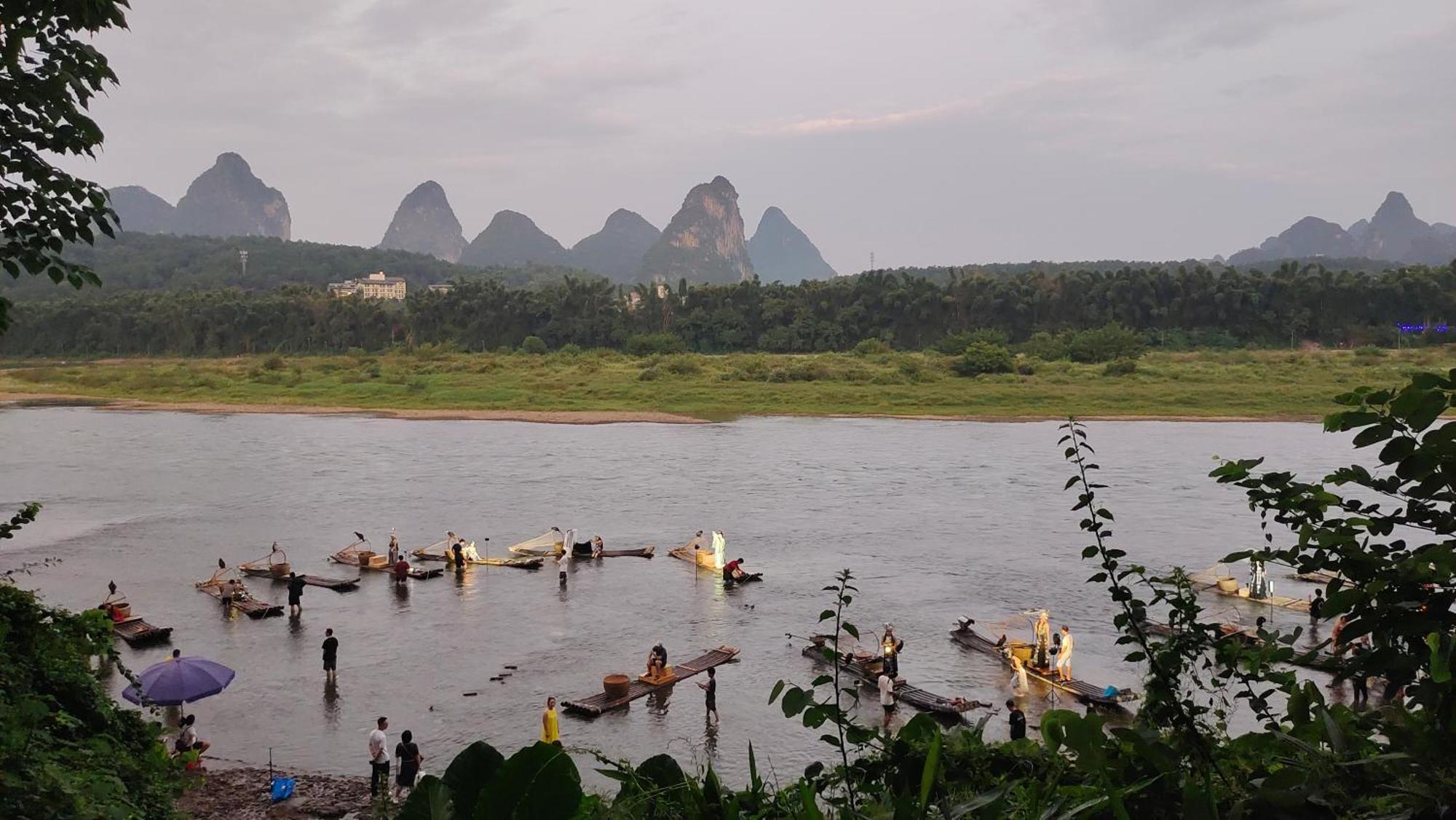 老门客栈 Hotel Yangshuo Bagian luar foto