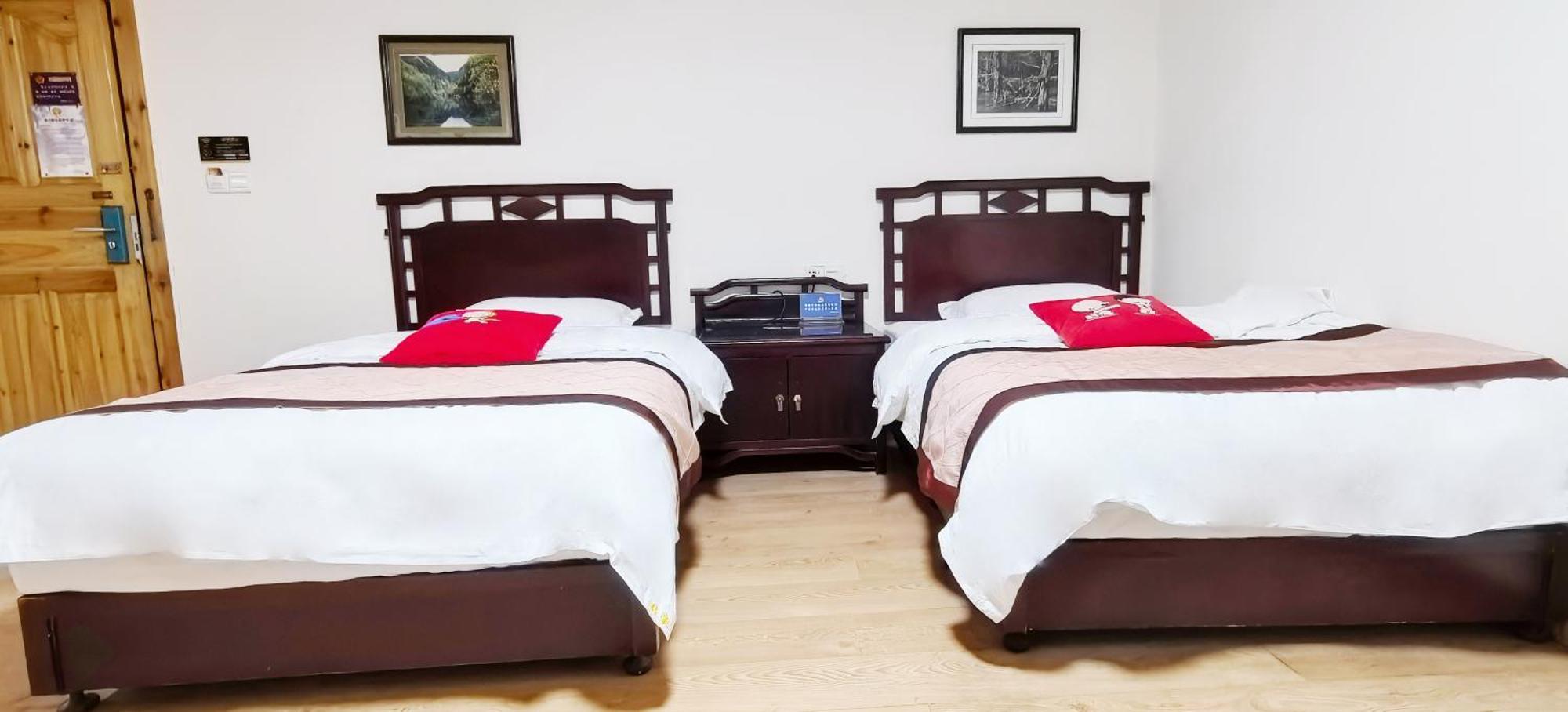 老门客栈 Hotel Yangshuo Bagian luar foto